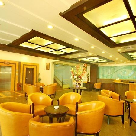 Ambience Executive Hotel Pimpri-Chinchwad Beltér fotó