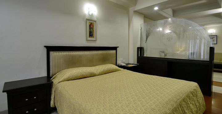 Ambience Executive Hotel Pimpri-Chinchwad Kültér fotó