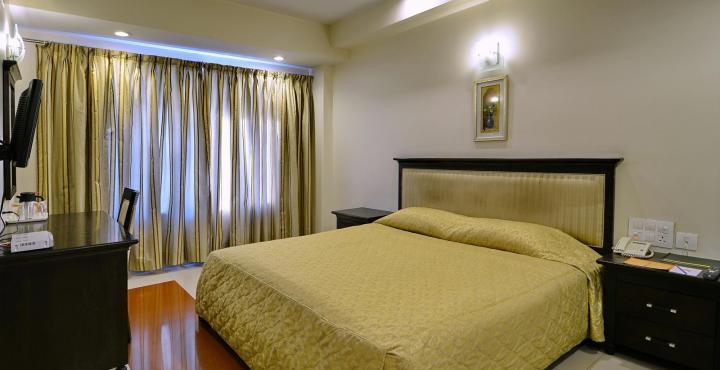 Ambience Executive Hotel Pimpri-Chinchwad Kültér fotó