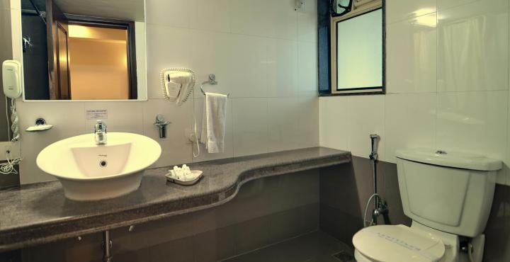 Ambience Executive Hotel Pimpri-Chinchwad Kültér fotó