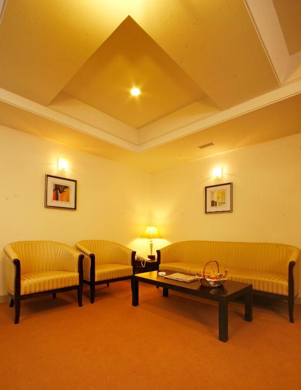 Ambience Executive Hotel Pimpri-Chinchwad Szoba fotó