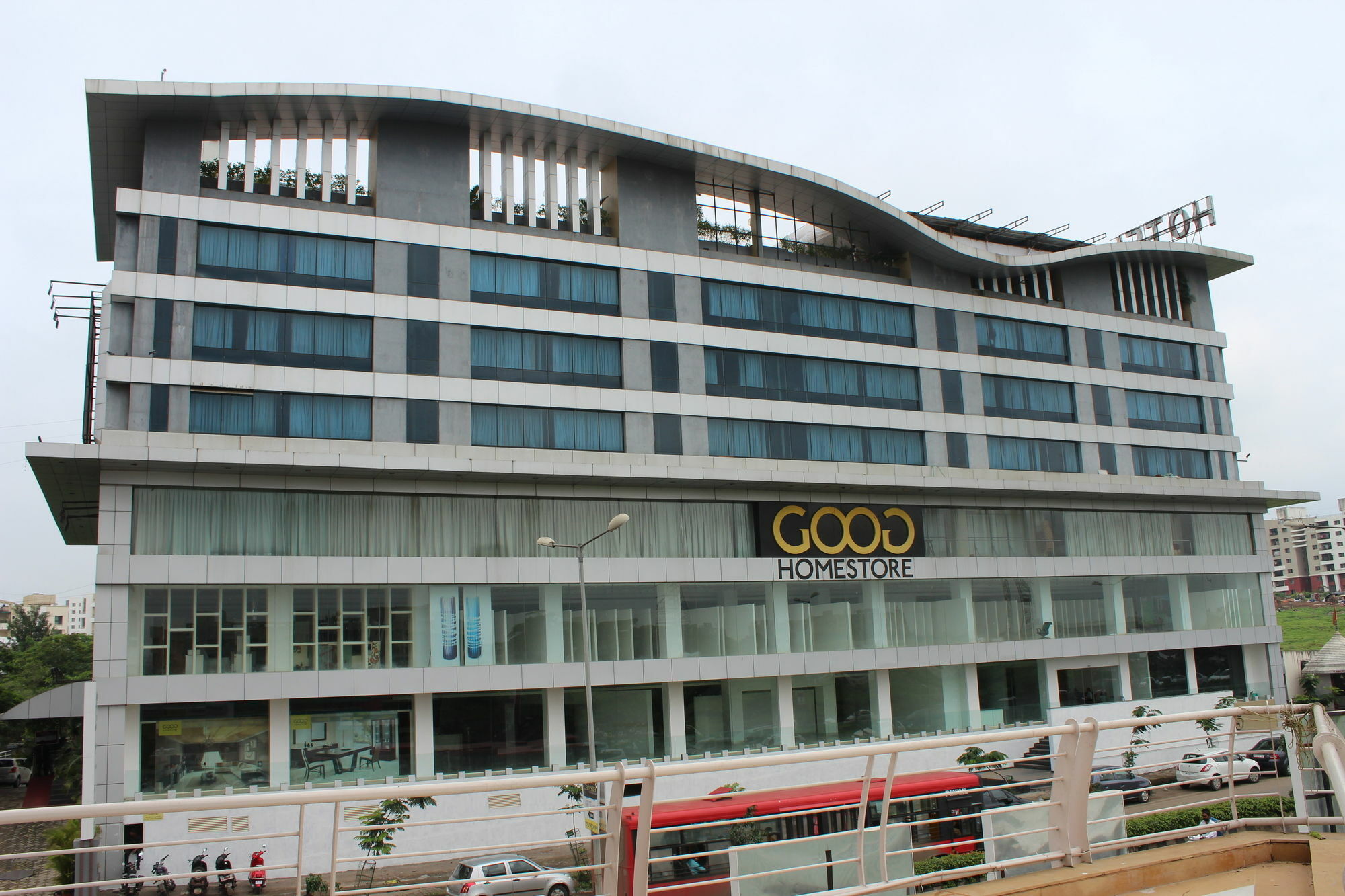 Ambience Executive Hotel Pimpri-Chinchwad Kültér fotó